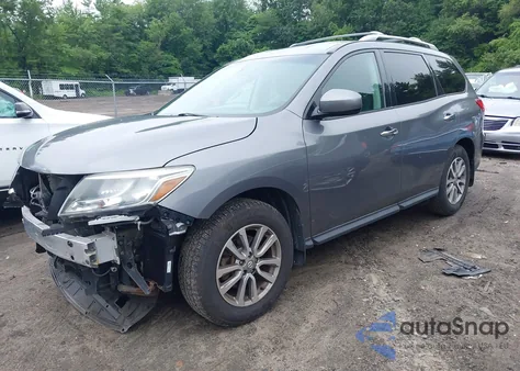 2015 Nissan Pathfinder S from USA, damaged, VIN 5N1AR2MM3FC675623